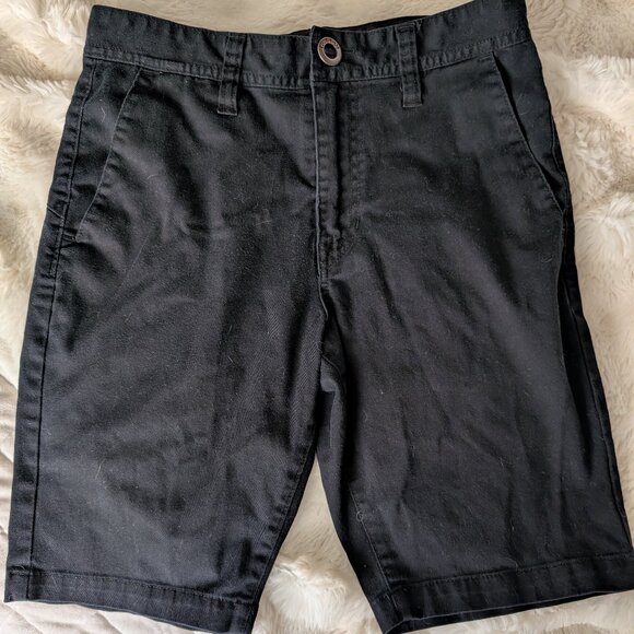 Volcom Boys Black Shorts – Size 28 - Picture 1 of 7